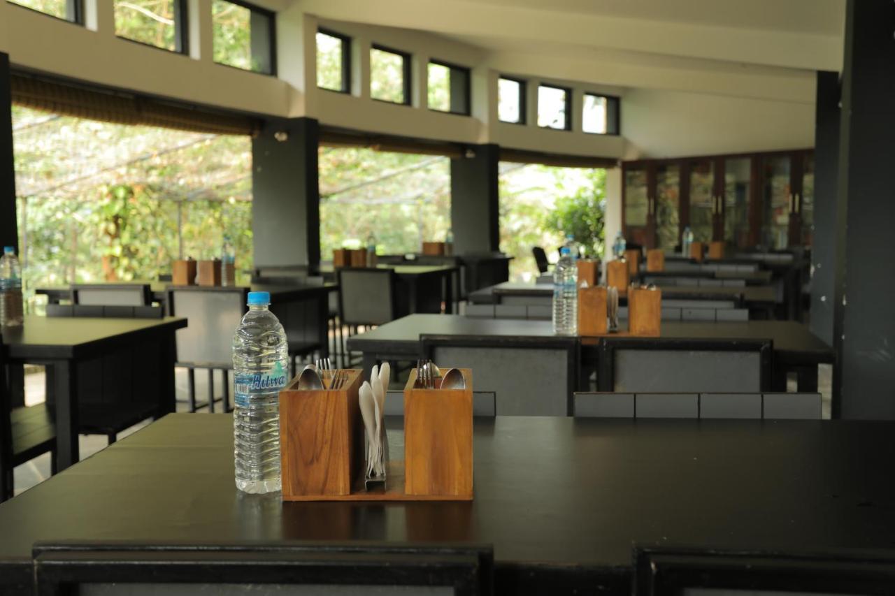 Sattva-The Awakening Garden Hotel Kakkadampoyil Exterior foto